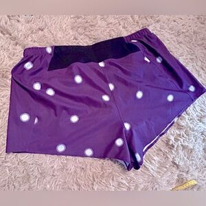 Mountain Hardwear women’s shorts XL